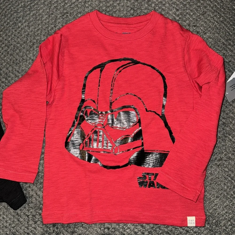 Lot of 3 Star Wars‎ shirts. Size 5. 2 gap NWT